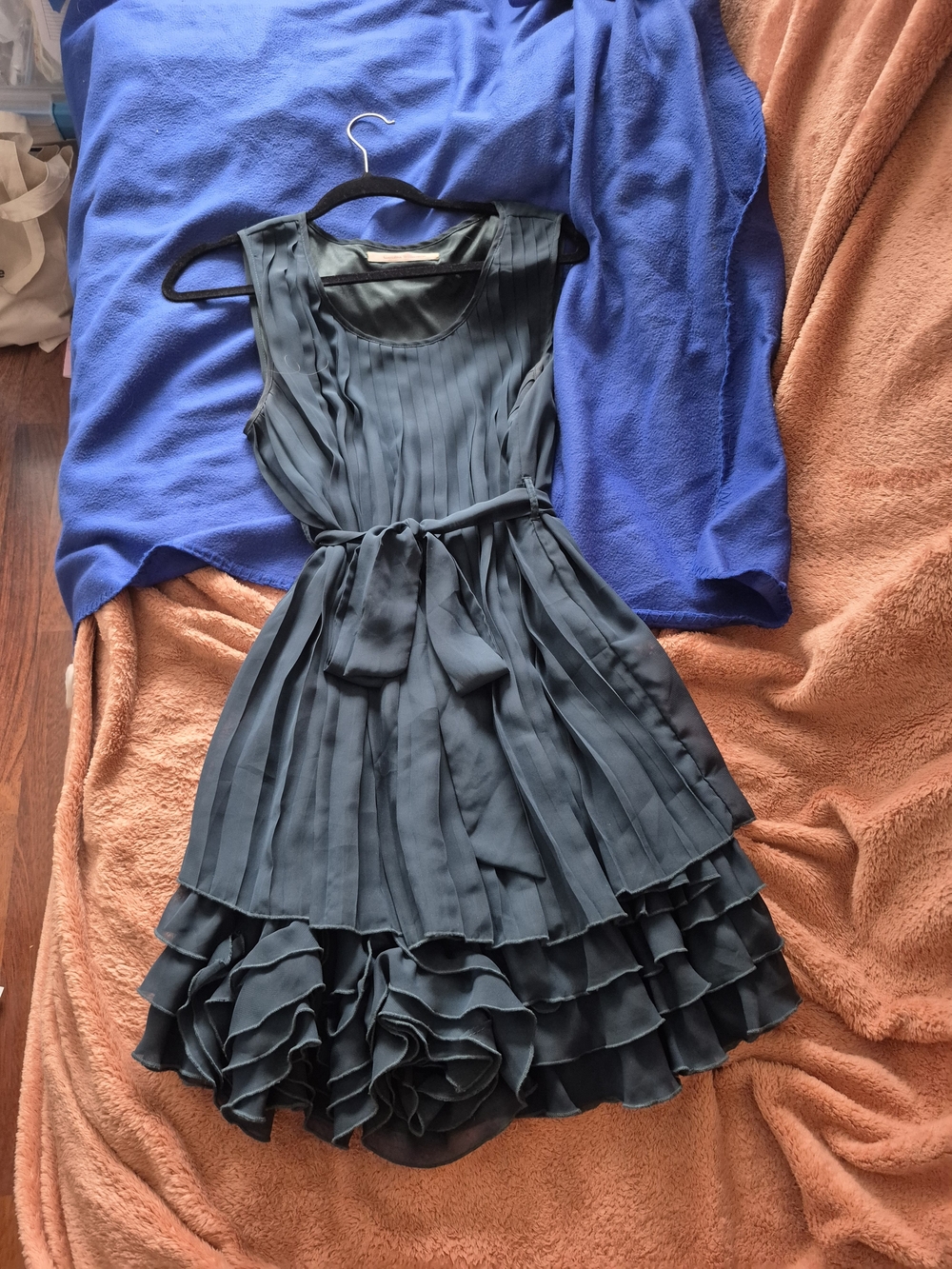 Sleeveless Pleated Ruffle Hem Dress in Dark Teal, Sized L